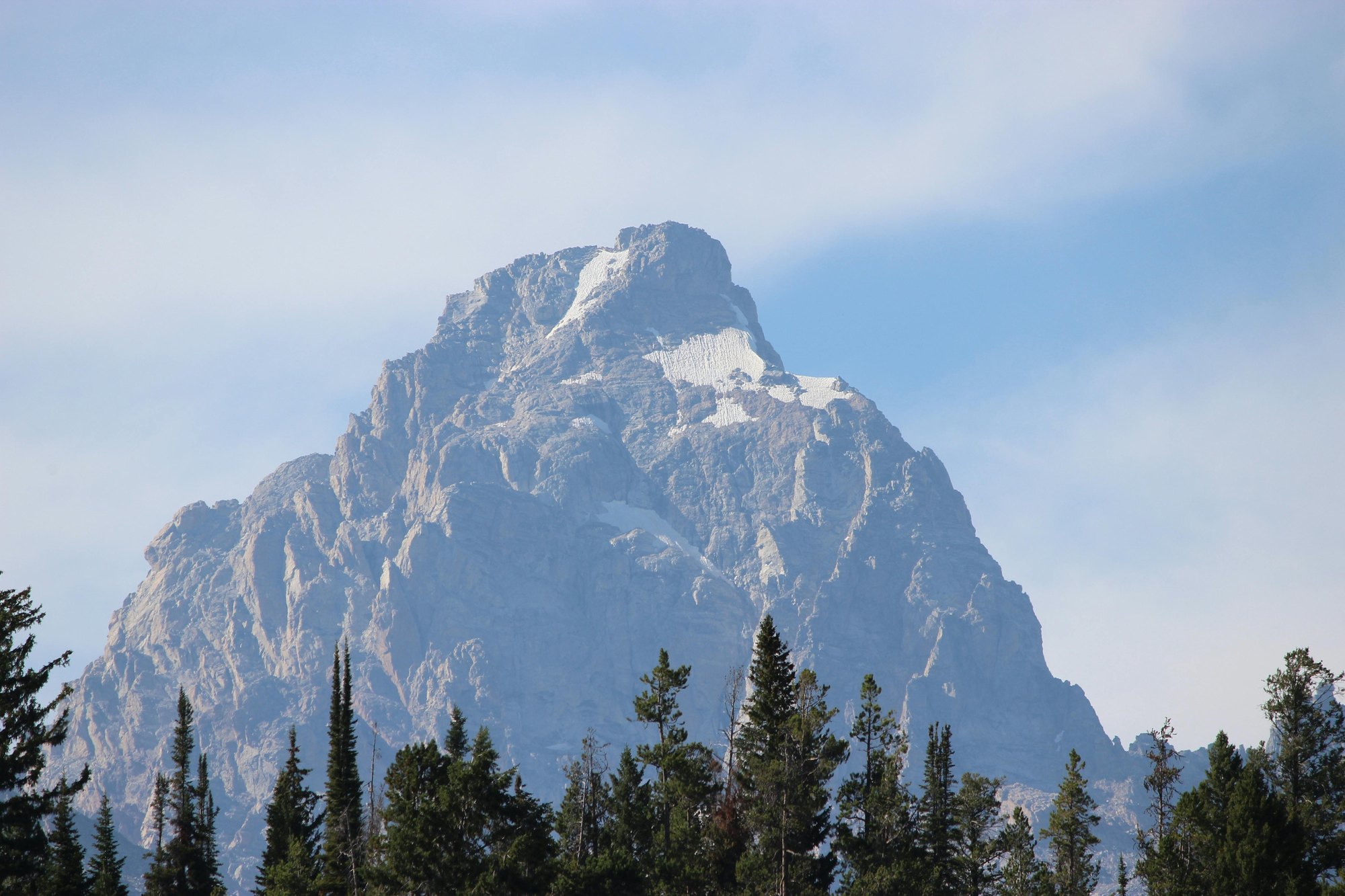 Cumbre nevada del Grand Teton
